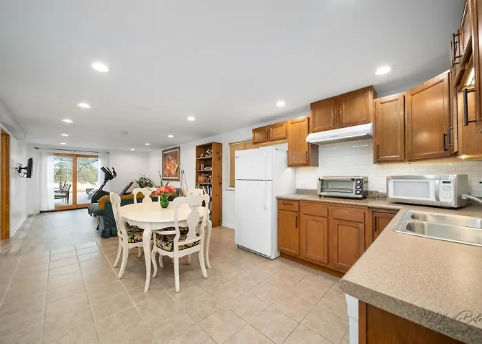 Bed and breakfast Harmony Inn, Illinois 4*